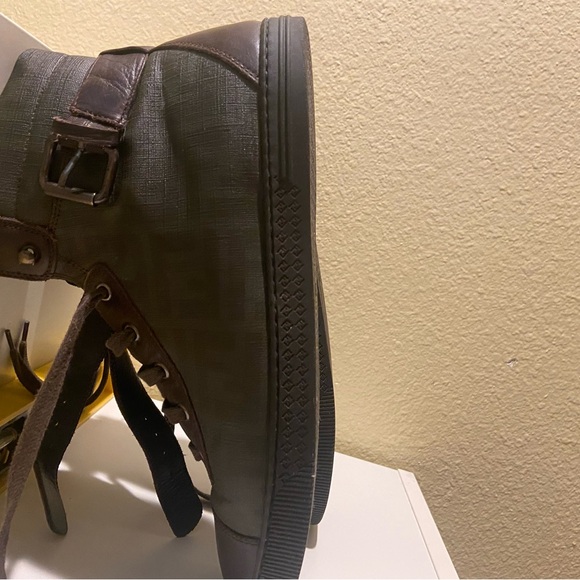 Authentic FENDI Brown Active Logo HighTop Sneakers sz US 11. - Picture 7 of 8